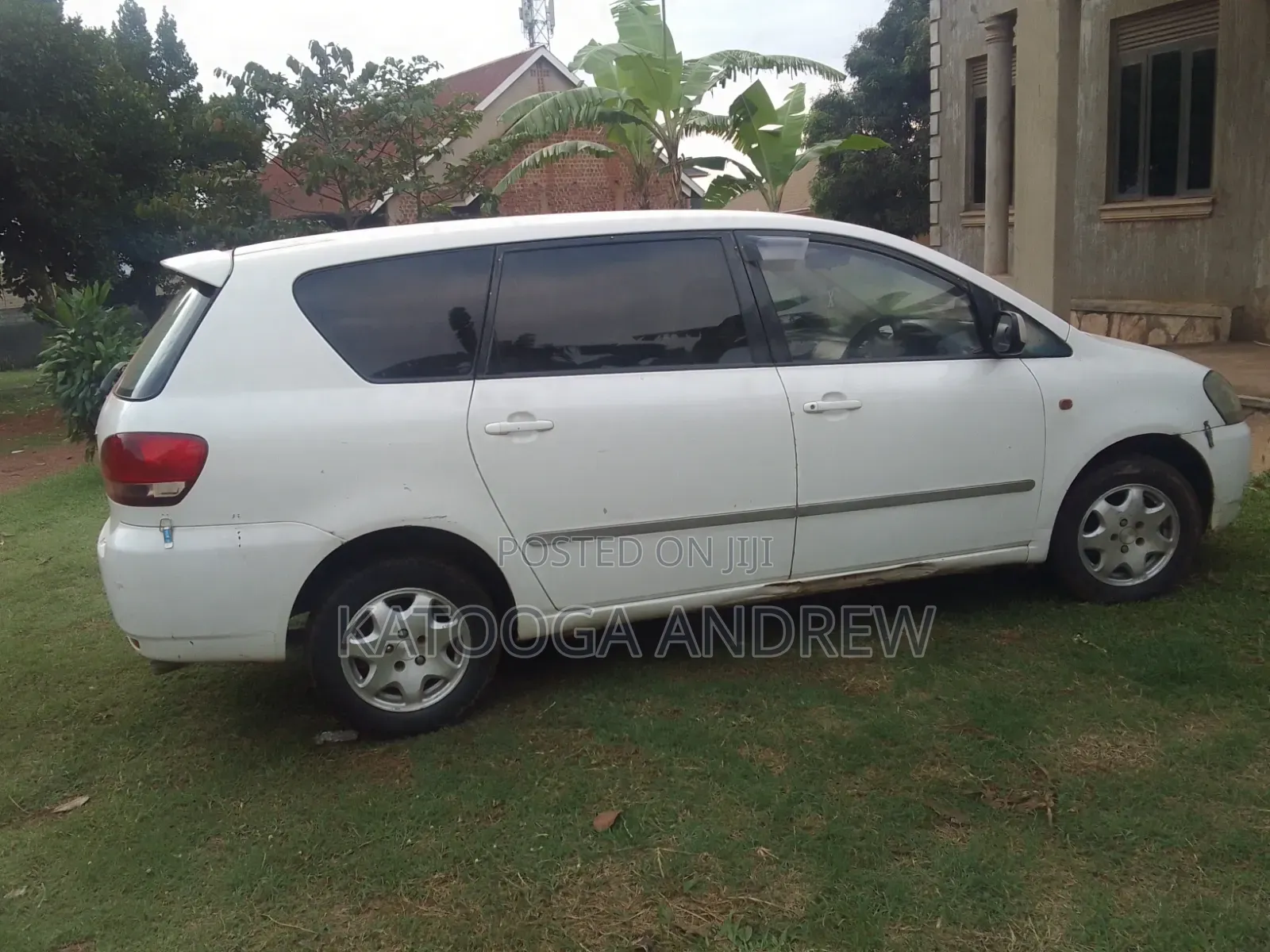Toyota Picnic 2.0 FWD 2006 White