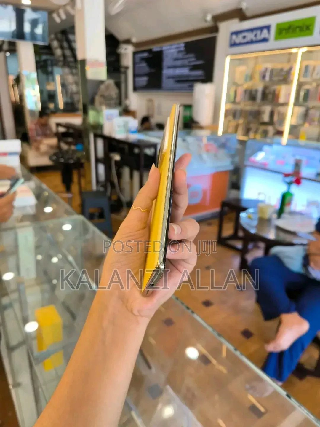 New Infinix Note 40 Pro 5G 256 GB Gold