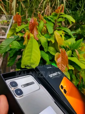 New Infinix Smart 20 128 GB Silver
