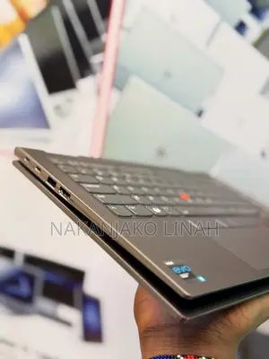 Laptop Lenovo ThinkPad X1 Yoga 16GB Intel Core i7 SSD 512GB