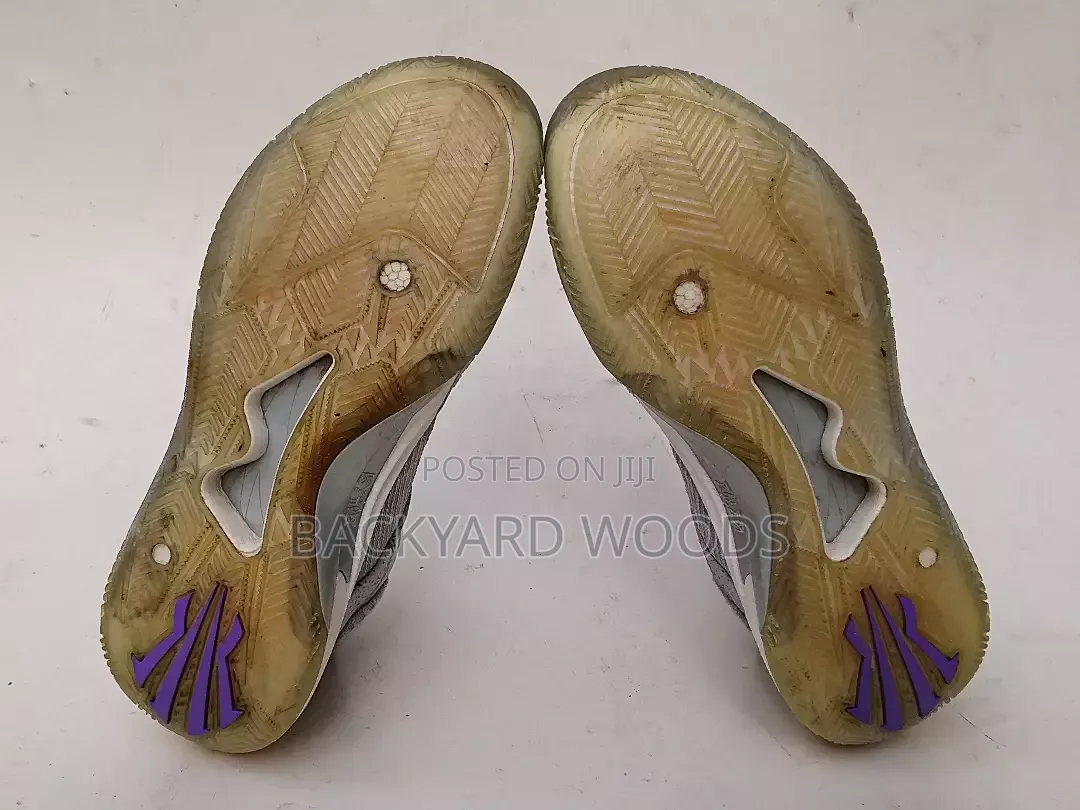 Anta Kai Size 43eur/8.5uk/9.5us Available Halla
