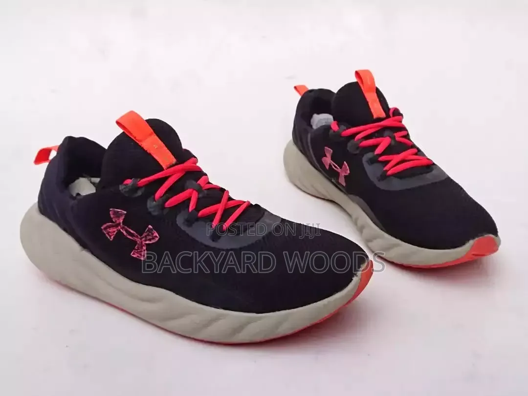 Under Armour Charged Size 45eur 10uk 11us Available Halla