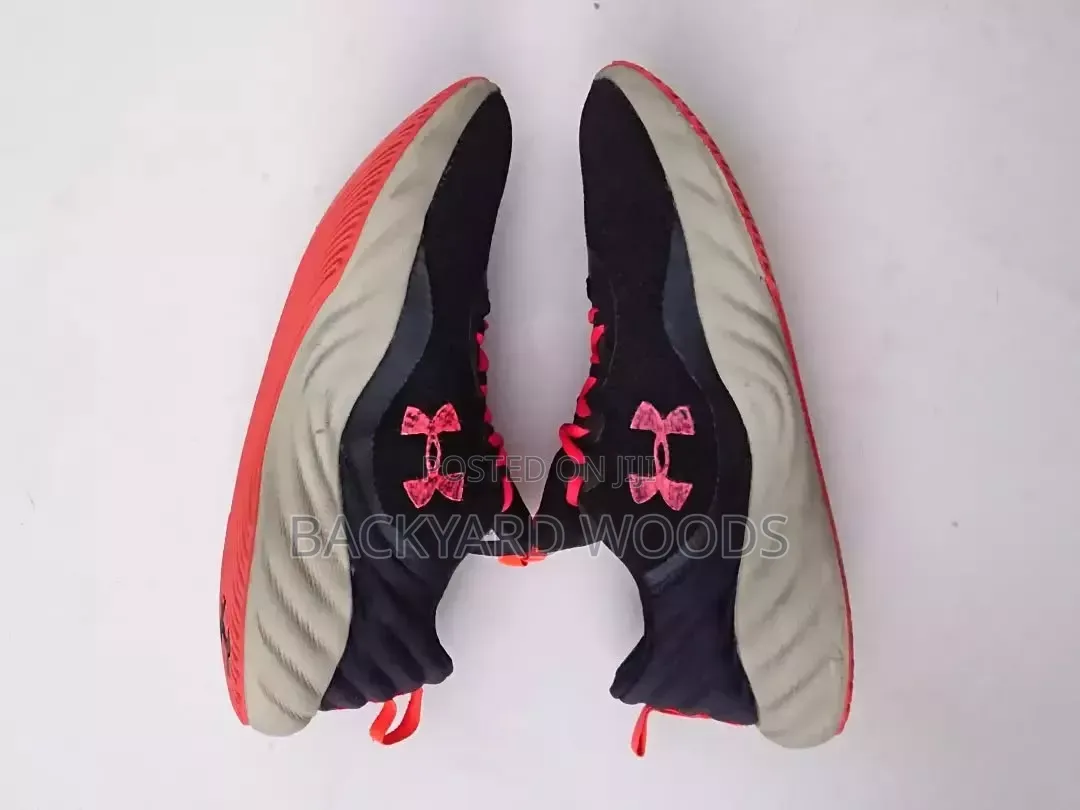 Under Armour Charged Size 45eur 10uk 11us Available Halla