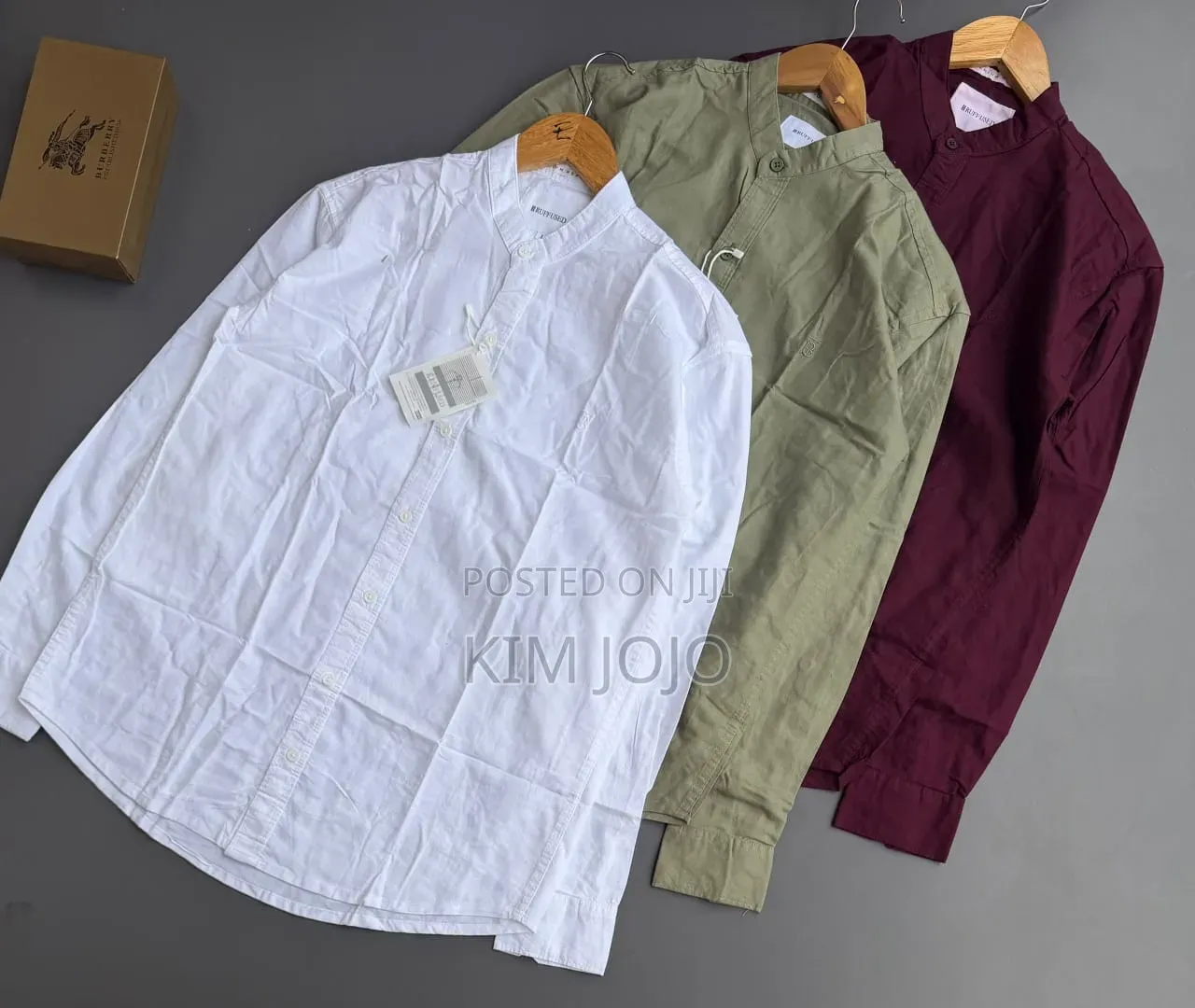 Colarless Long Sleeved Shirts