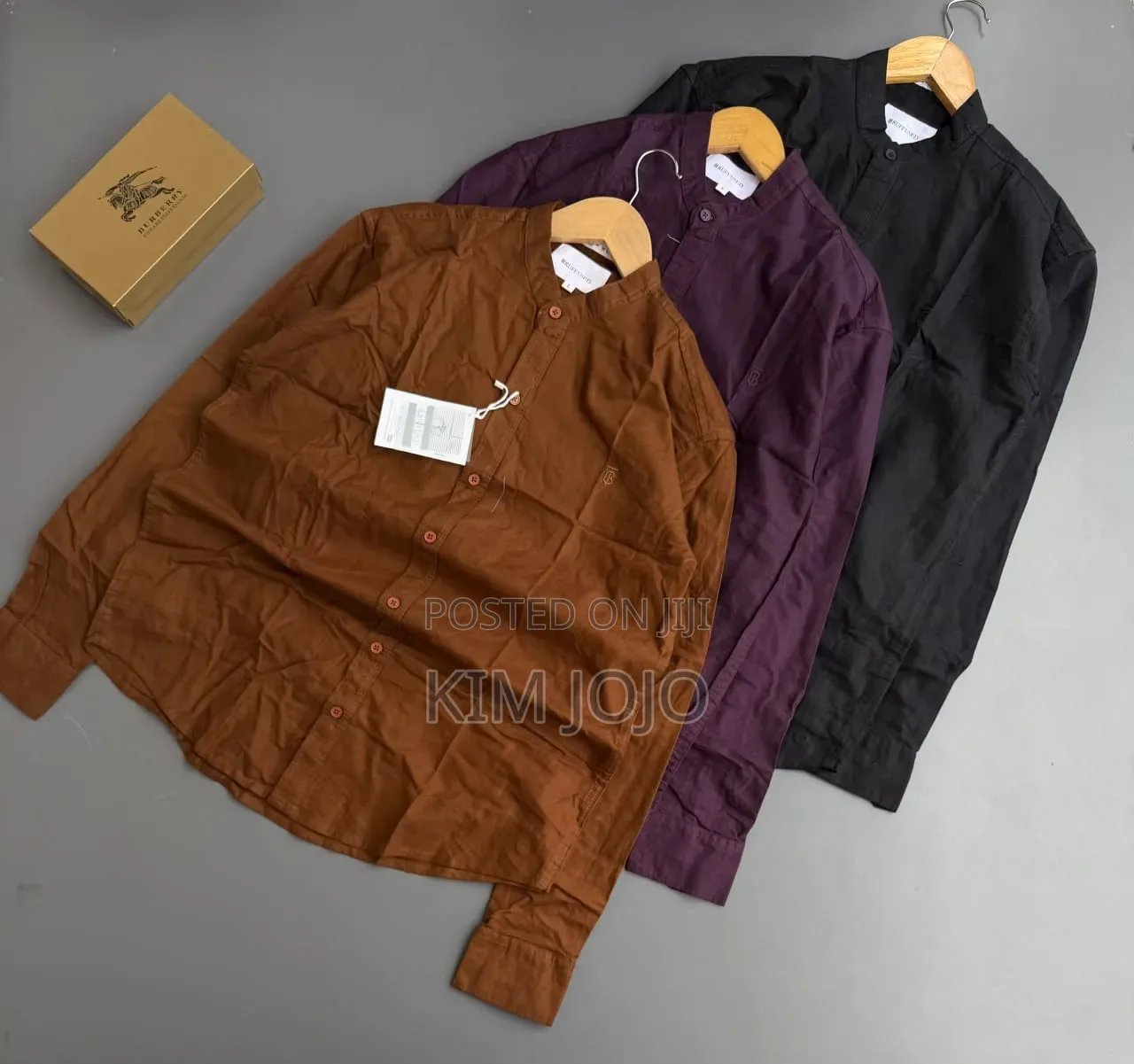 Colarless Long Sleeved Shirts