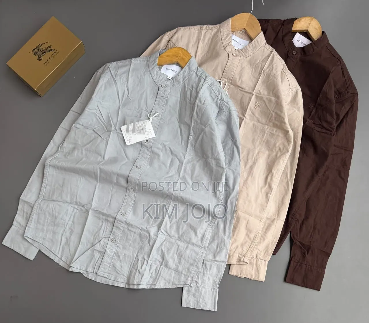 Colarless Long Sleeved Shirts