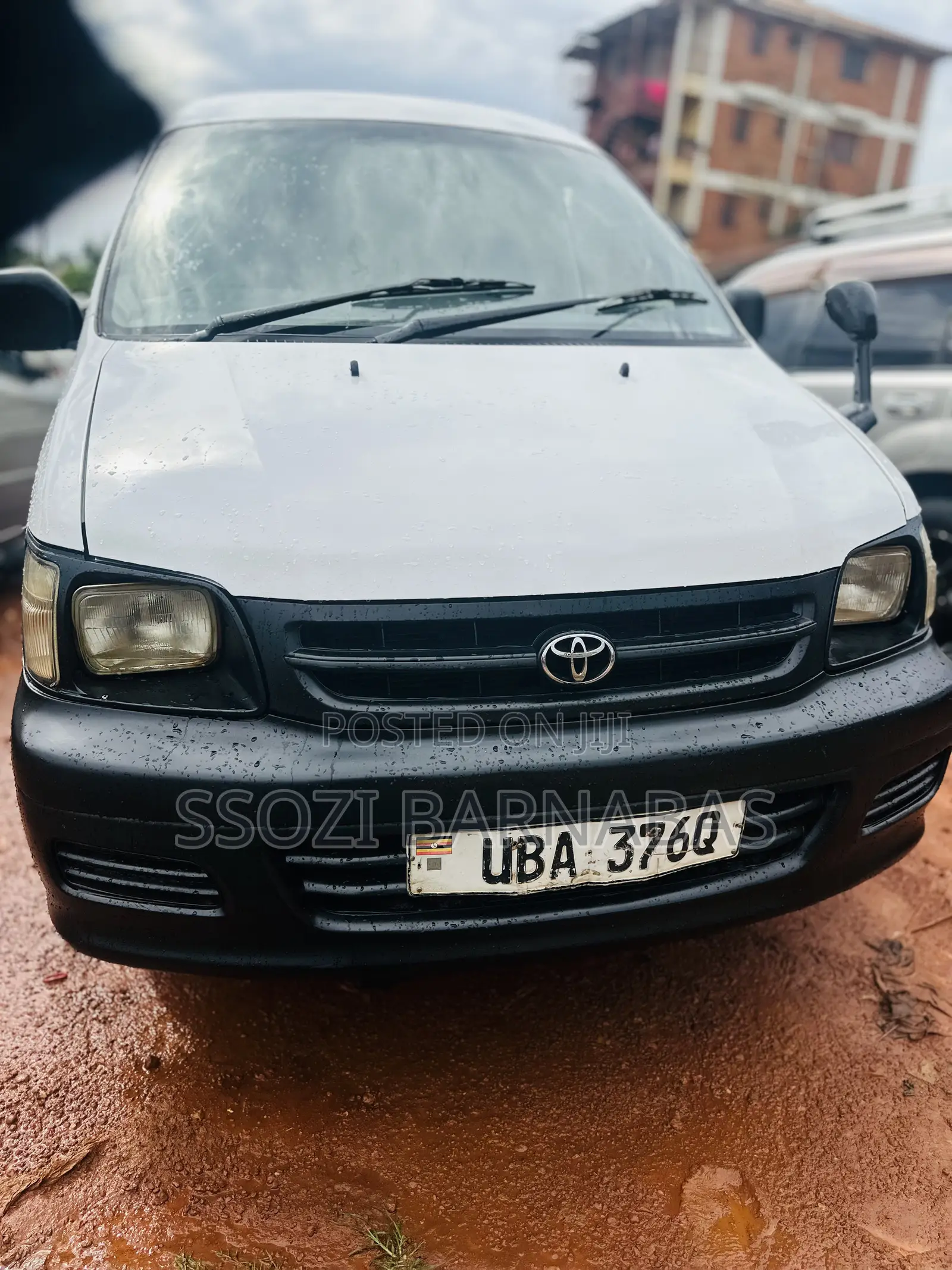 Toyota TownAce Noah 1999 White