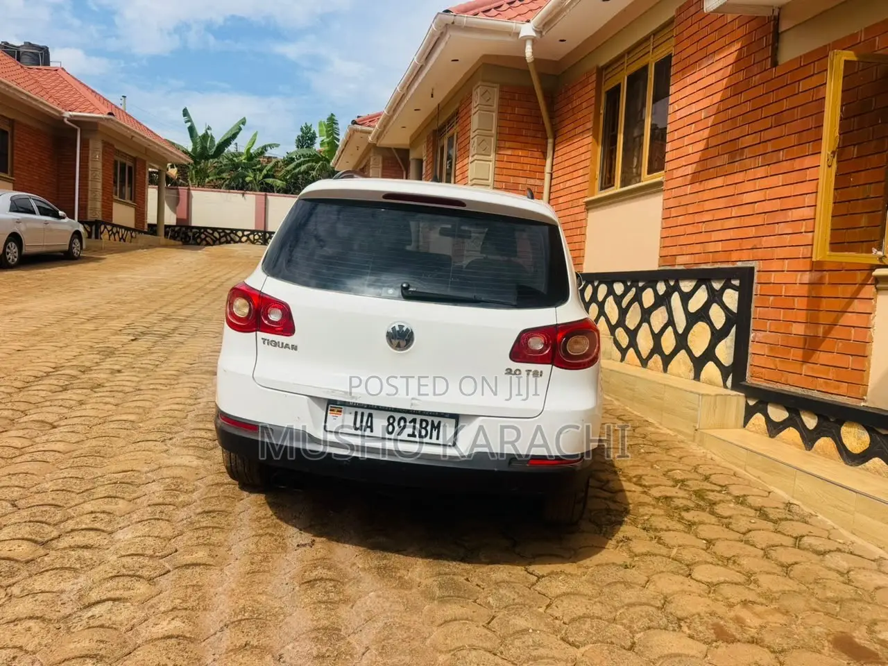 Volkswagen Tiguan 2010 White