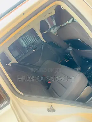Volkswagen Tiguan 2010 White