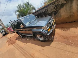 Toyota Land Cruiser Prado 1999 Gray