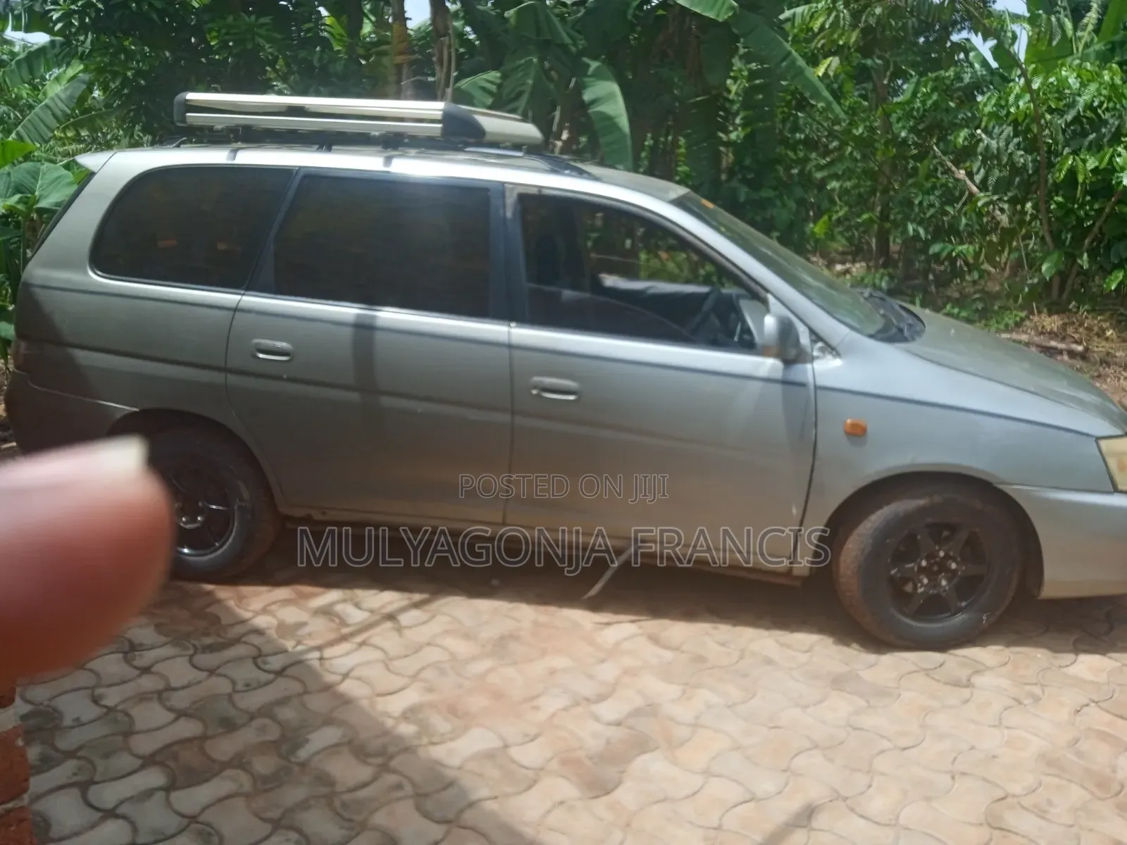 Toyota Gaia 2002 Silver
