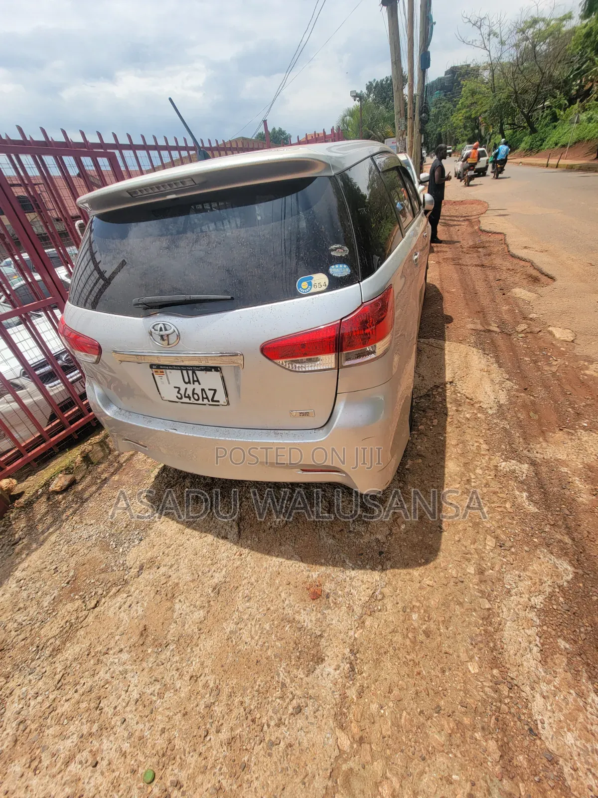 Toyota Wish 2011 Silver