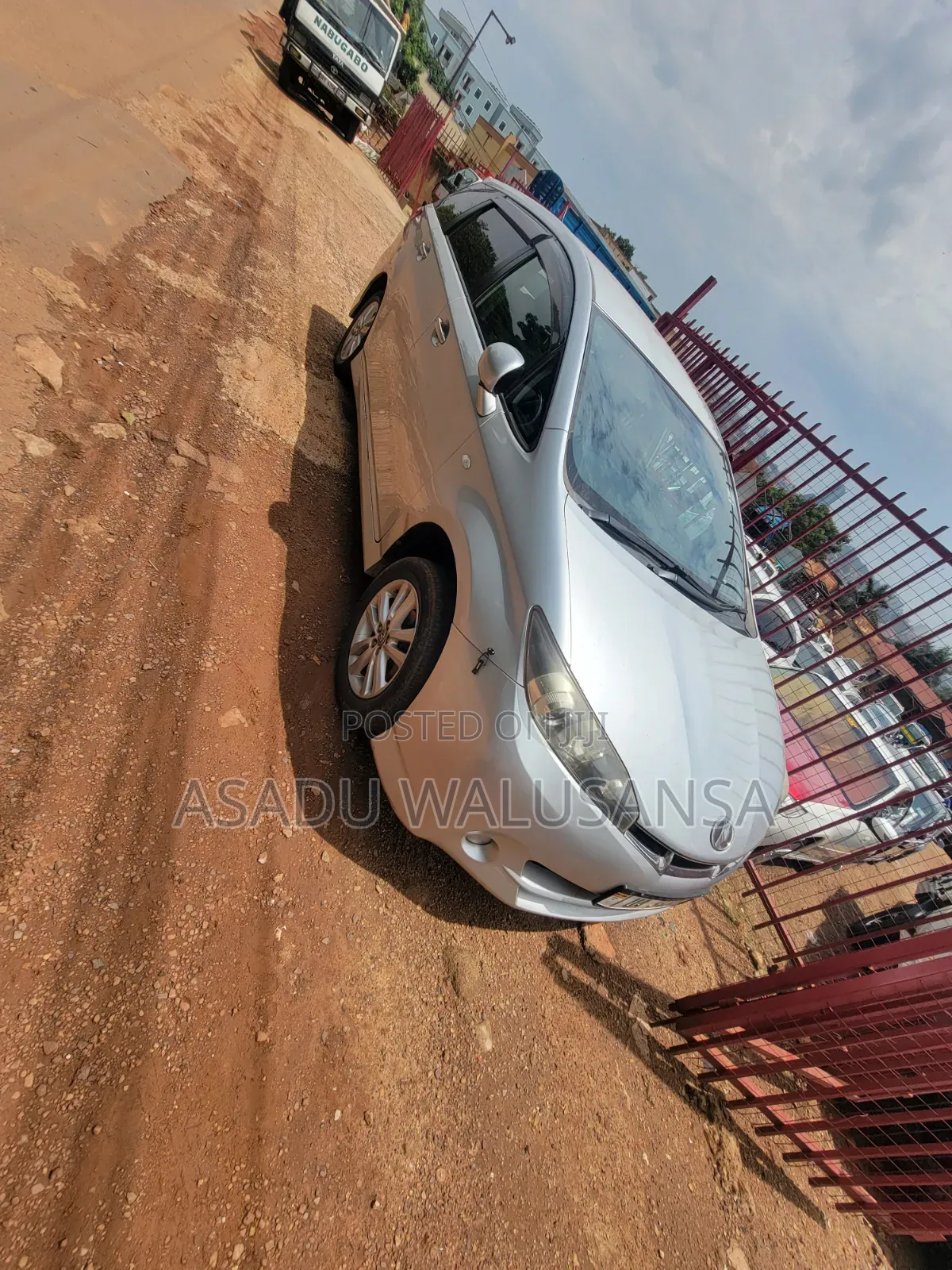 Toyota Wish 2011 Silver