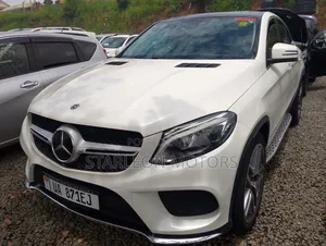 Mercedes-Benz GLE-Class GLE 350d 4MATIC 2018 White