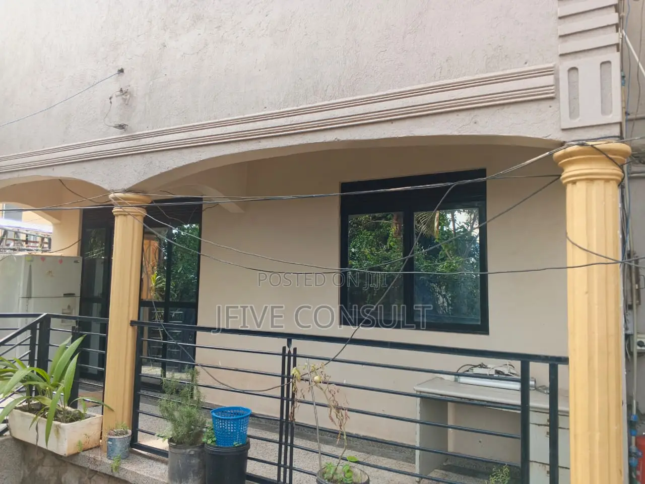 2bdrm House in Central Division for rent