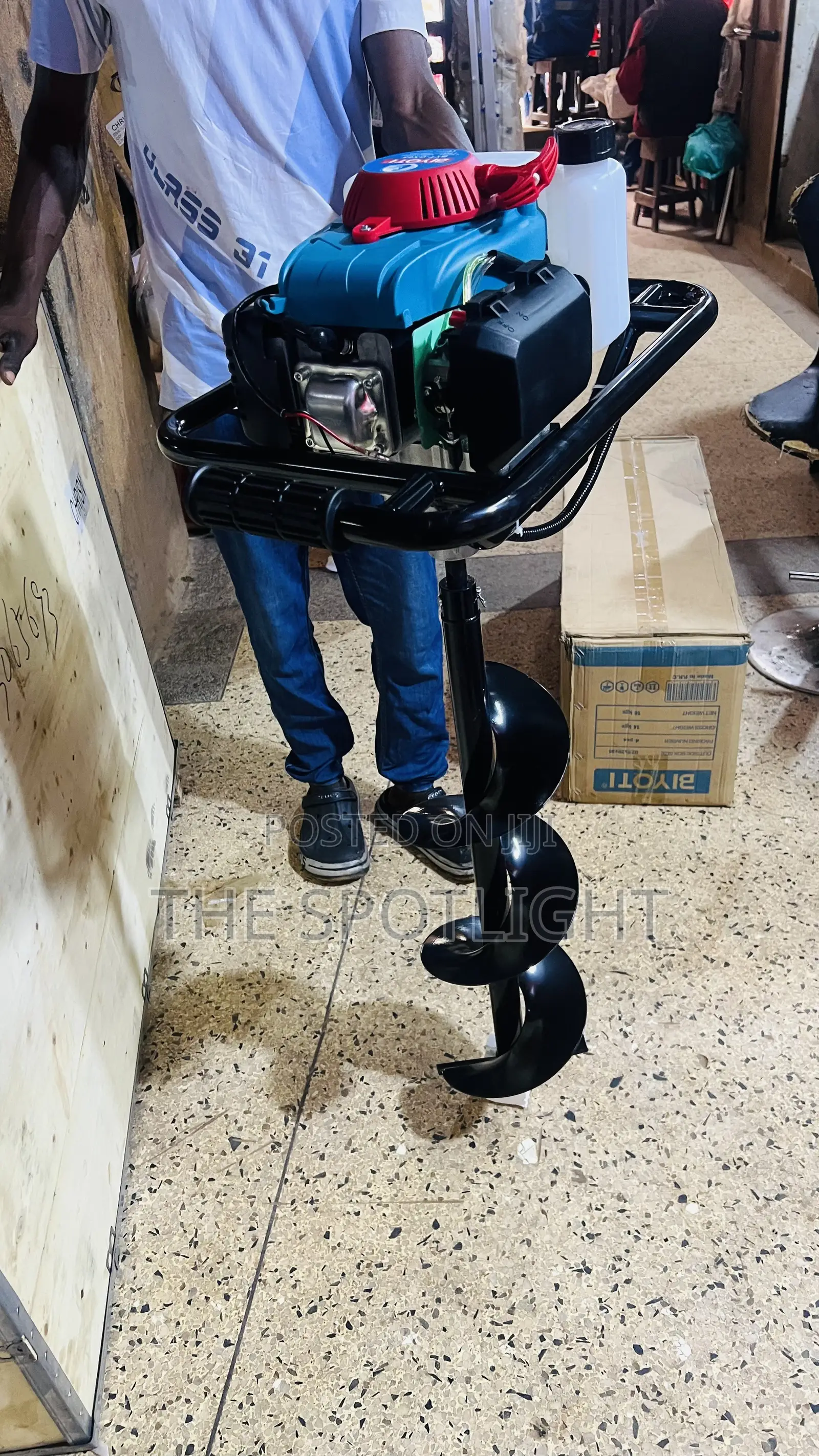 2 Stroke Earth Auger
