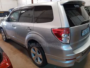 Subaru Forester 2011 Silver