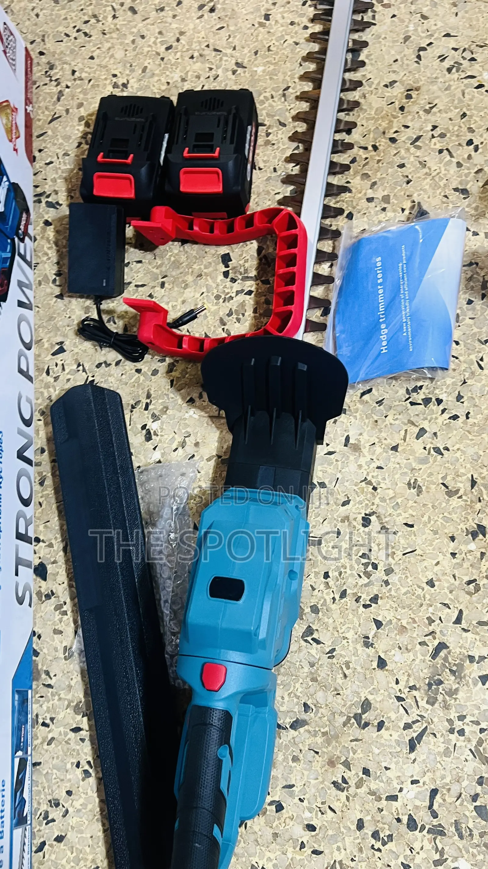 Cordless Hedge Trimmer