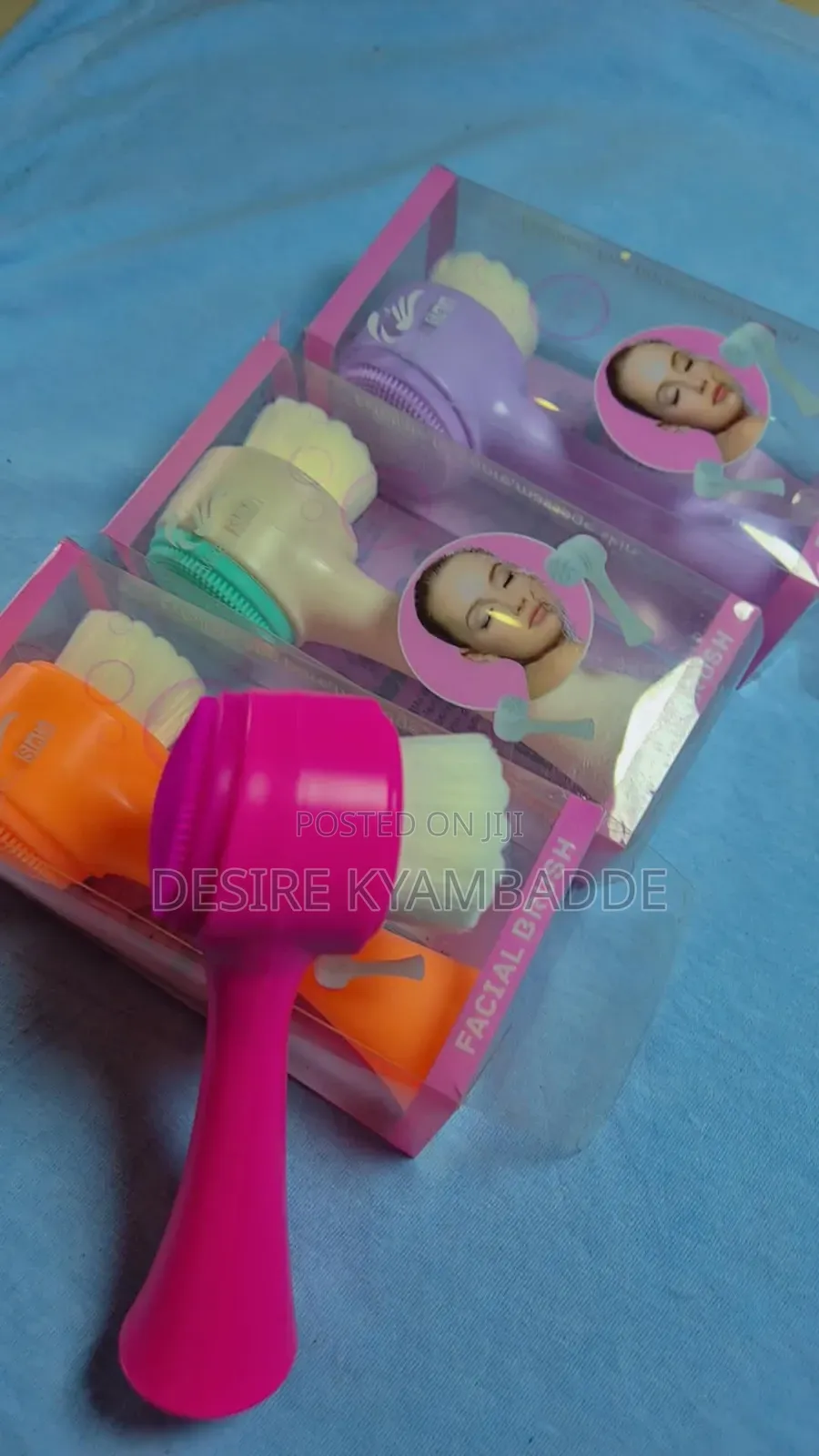 Facial Brush