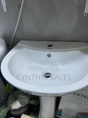 Washhand Basin Big Size With All Accessories With Good Quality