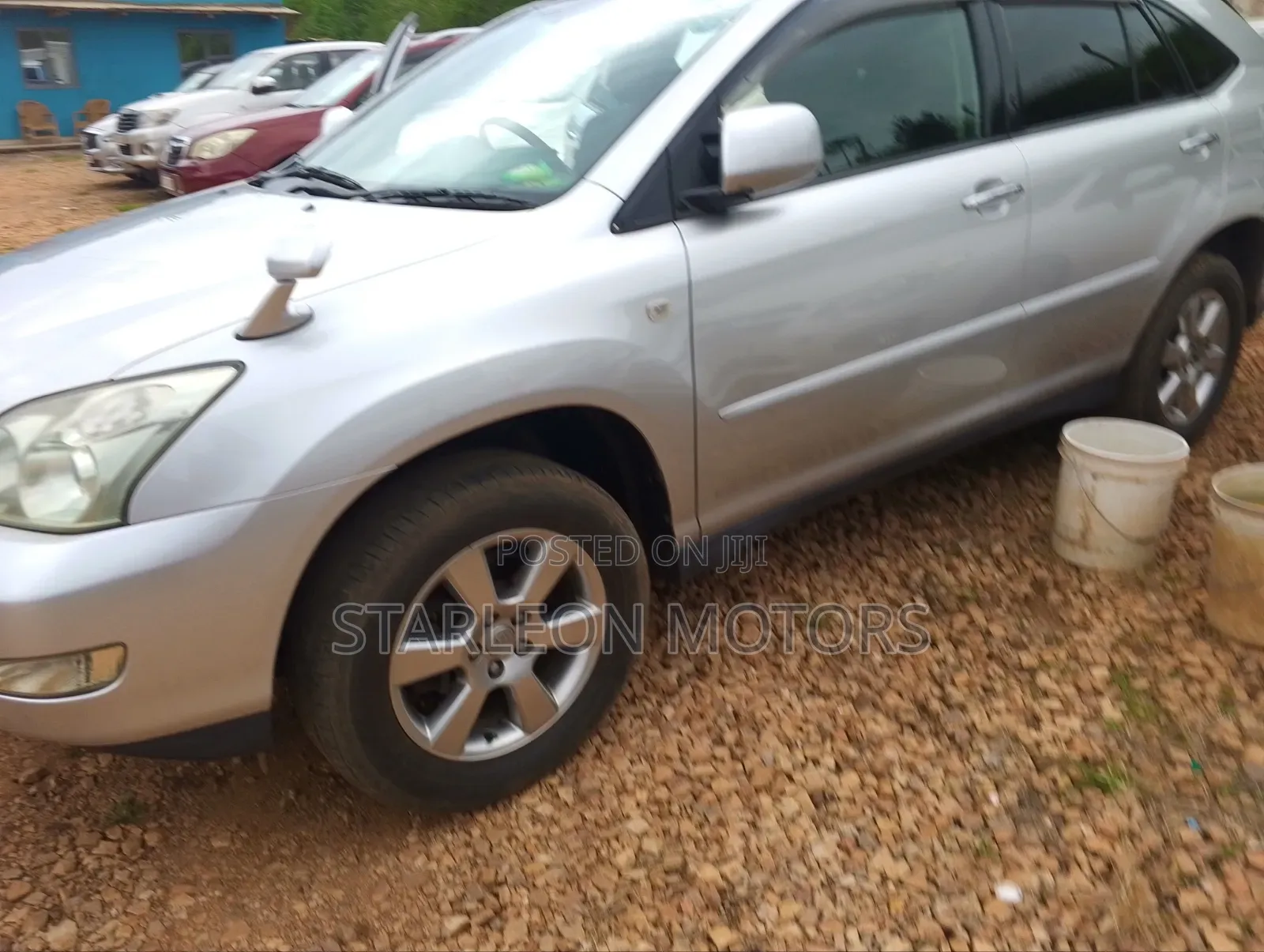 Toyota Harrier 2.4 2012 Silver