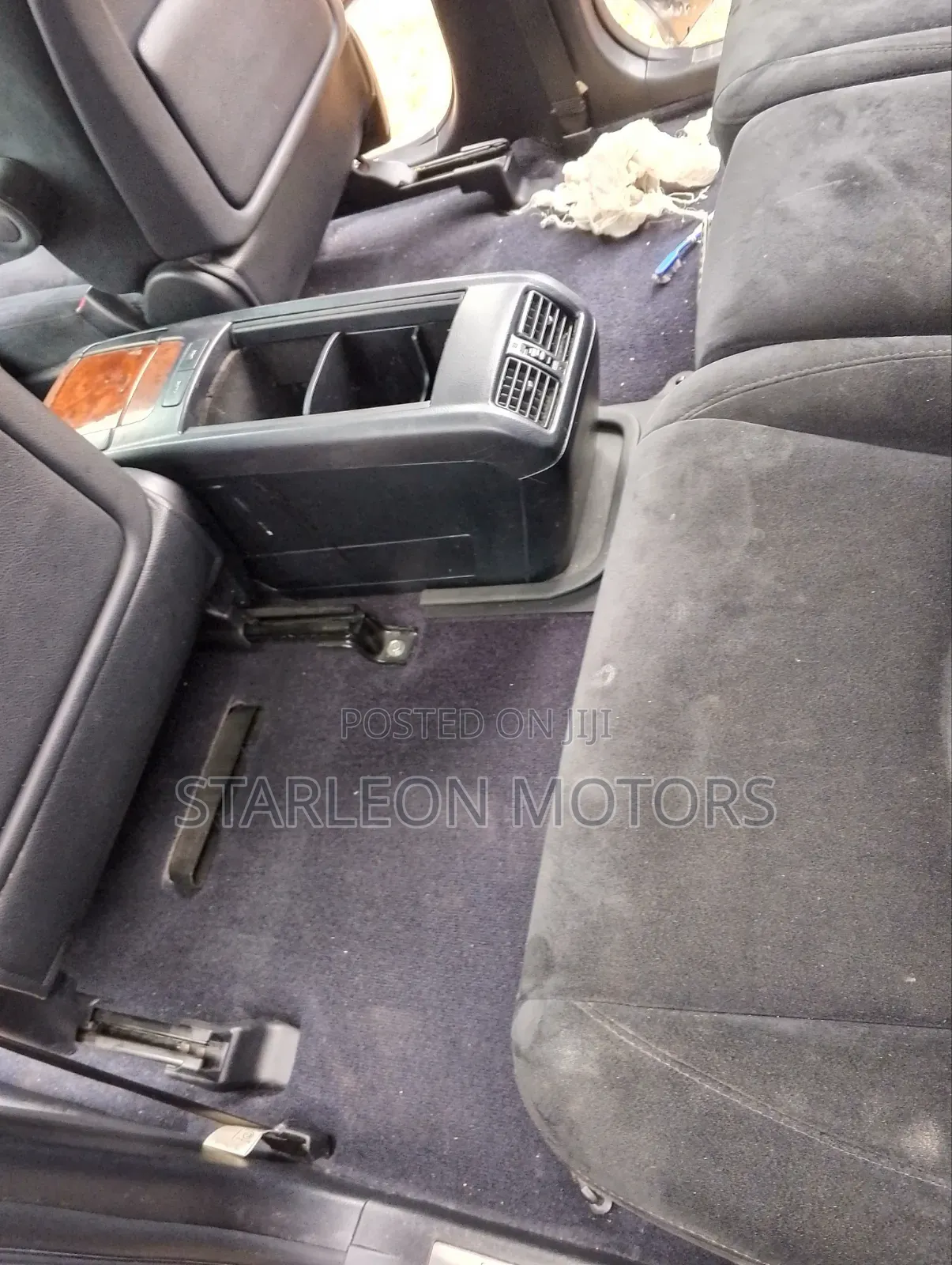 Toyota Harrier 2.4 2012 Silver