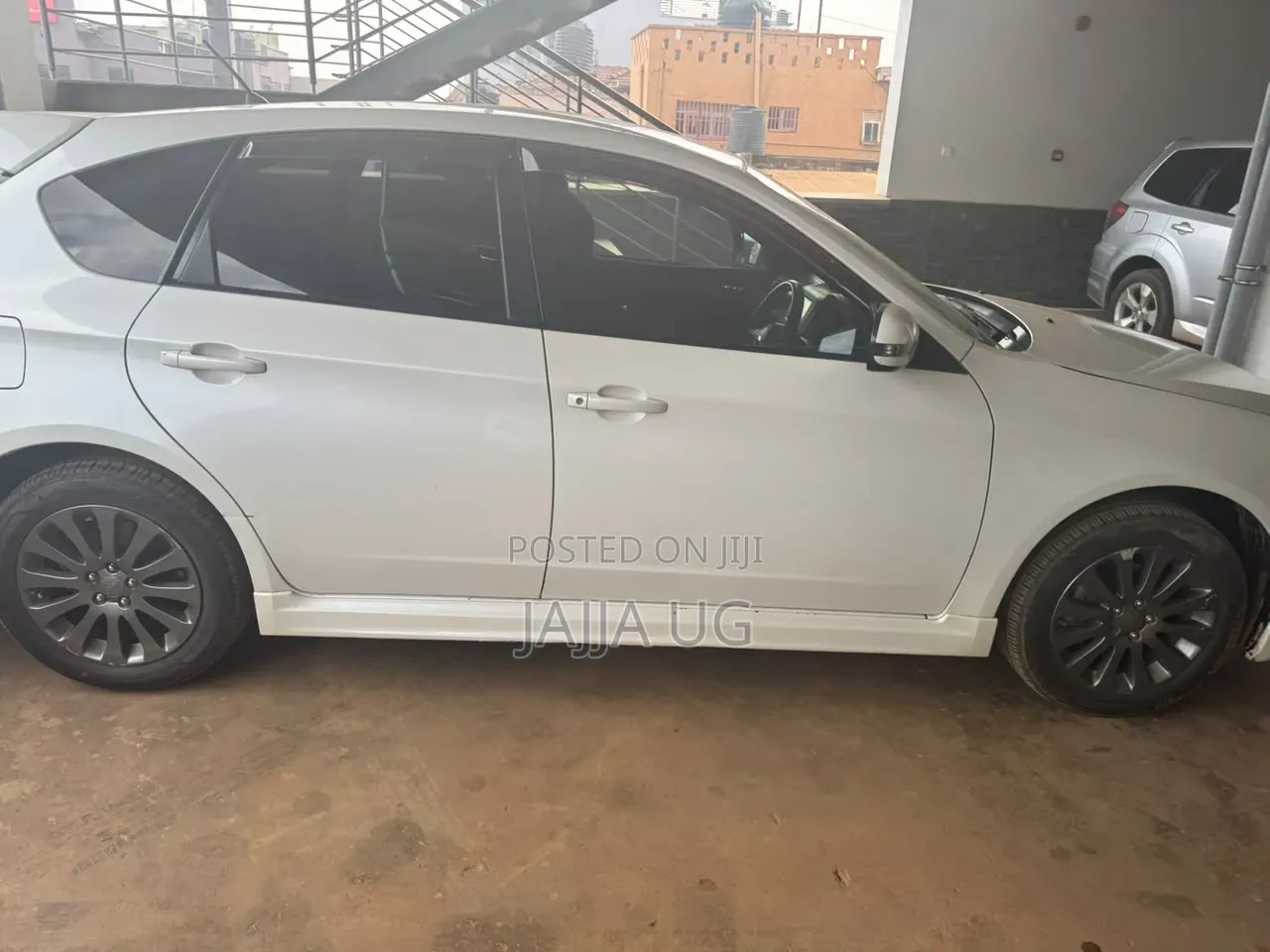 Subaru Impreza 2.0 2011 White