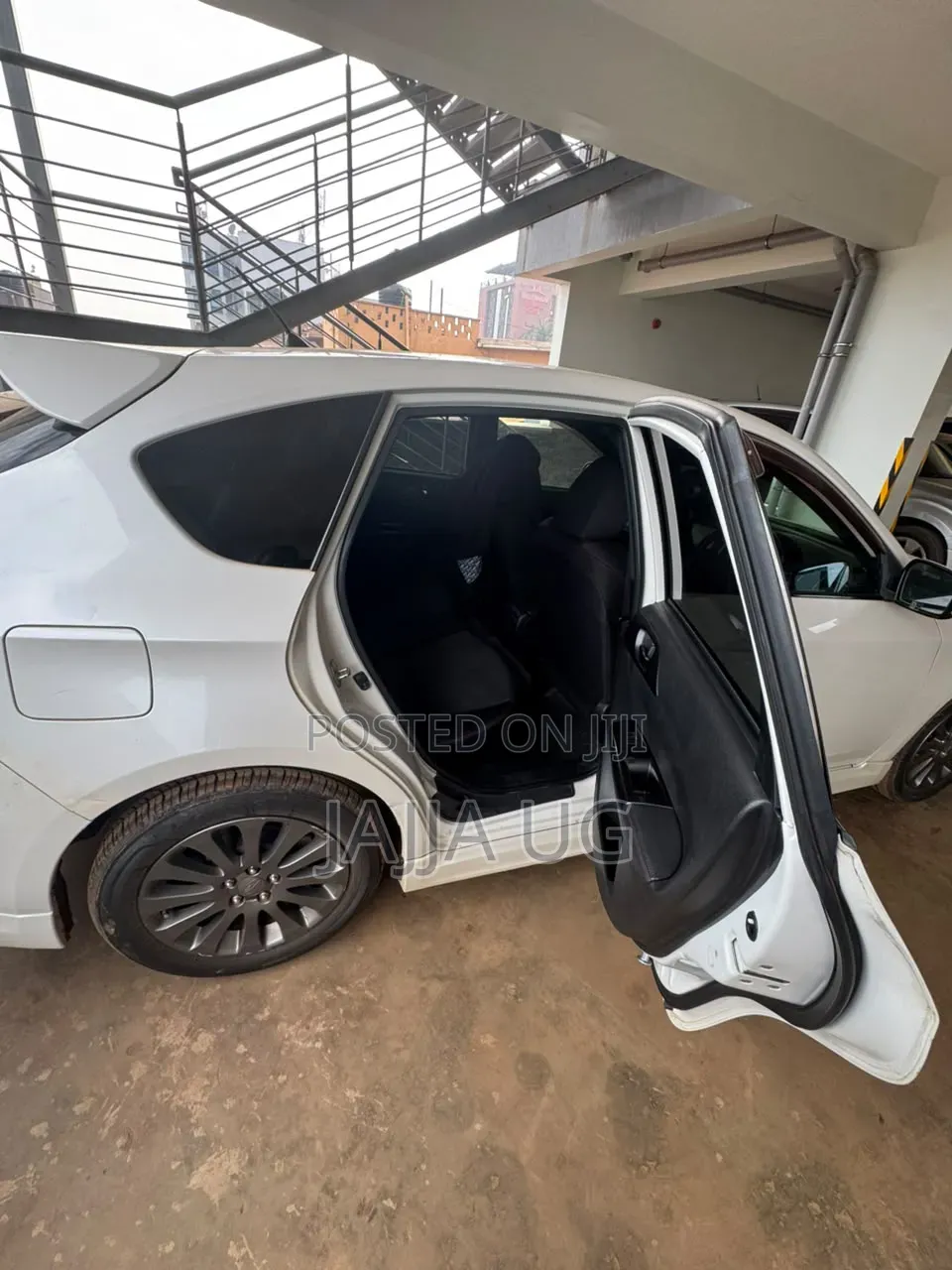 Subaru Impreza 2.0 2011 White