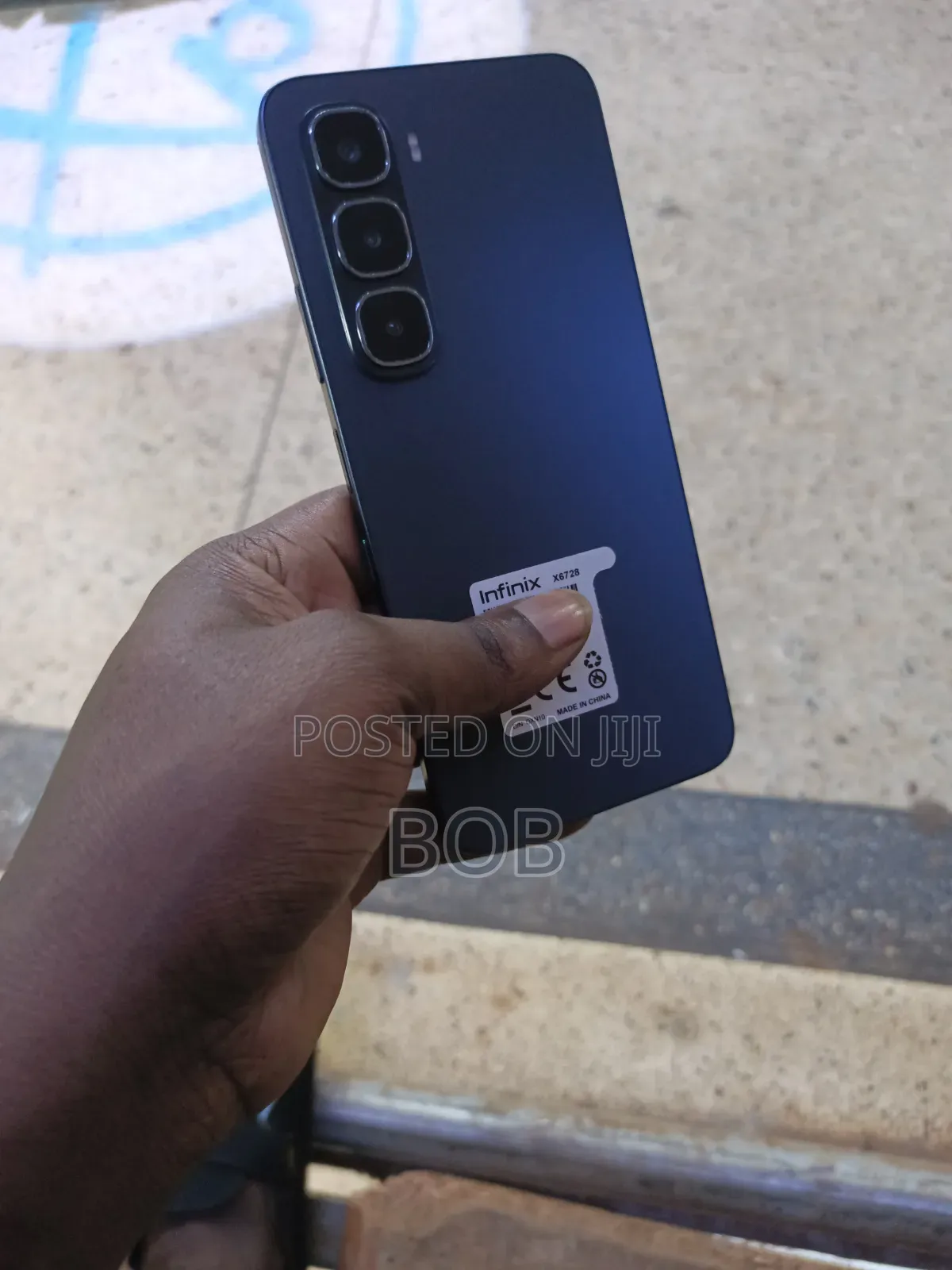 Infinix Hot 60 128 GB Black