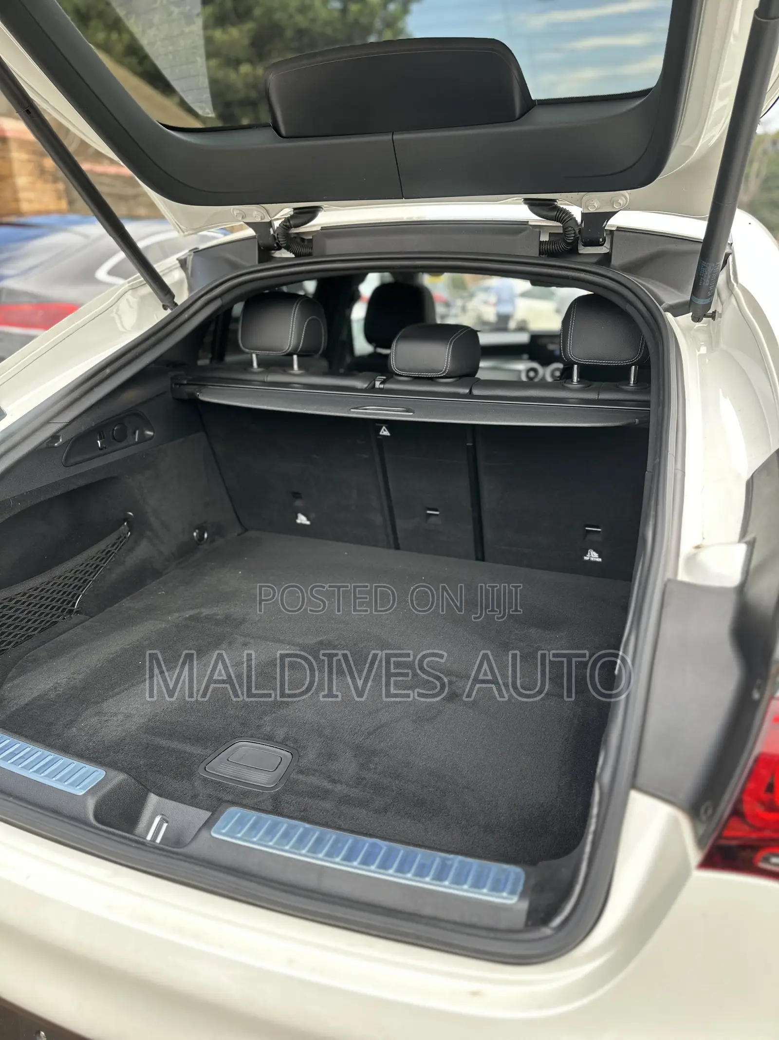 Mercedes-Benz GLC-Class 2020 White