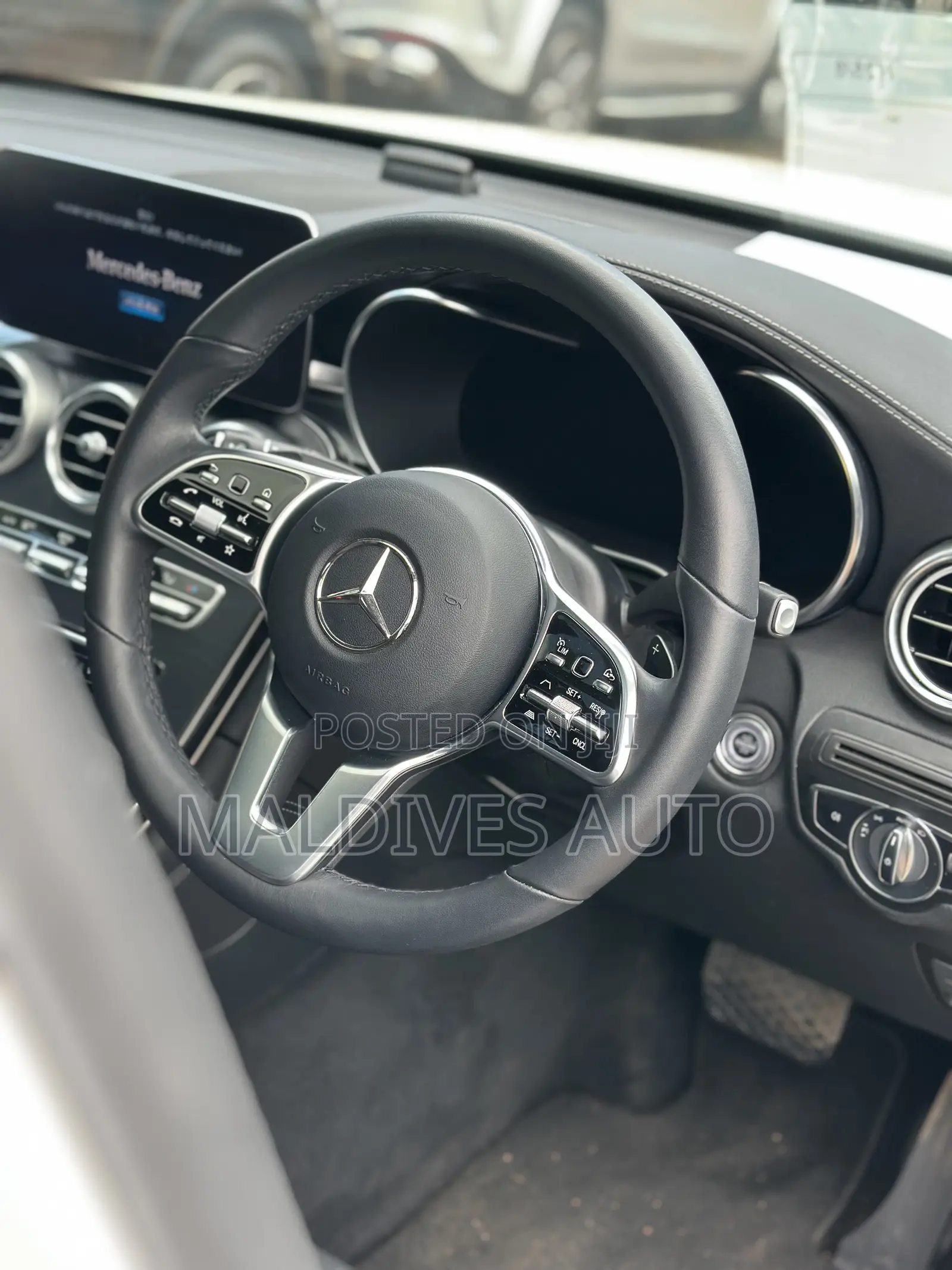 Mercedes-Benz GLC-Class 2020 White
