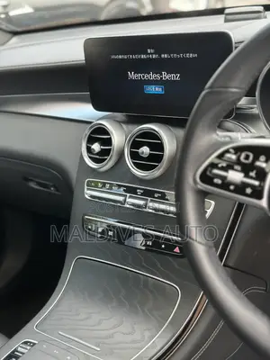 Mercedes-Benz GLC-Class 2020 White