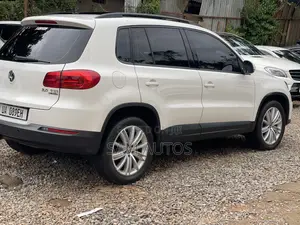 Volkswagen Tiguan 2013 White