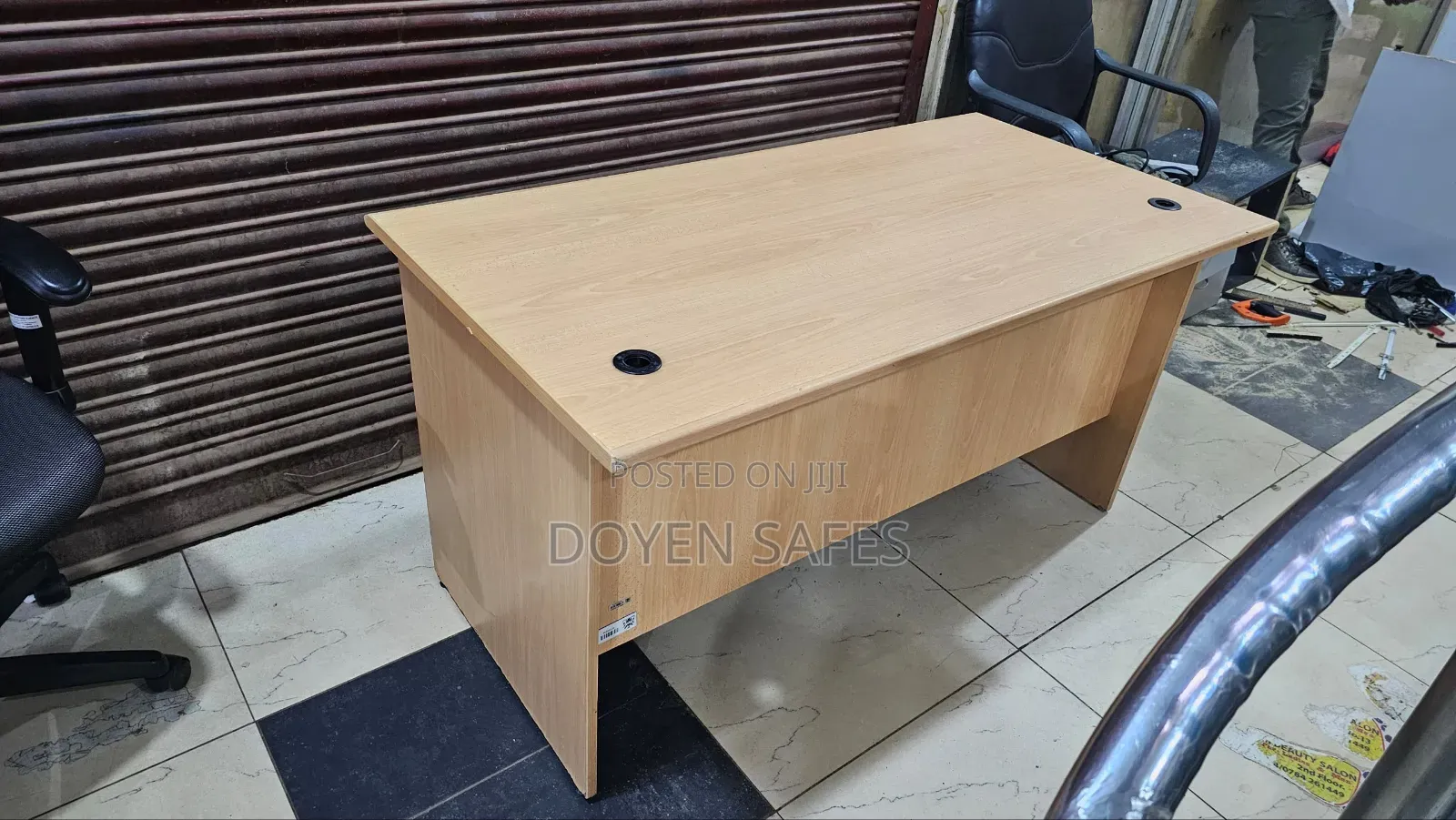 Office Desk or Table 140cm