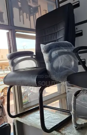 Executive Visitors Chair Leather