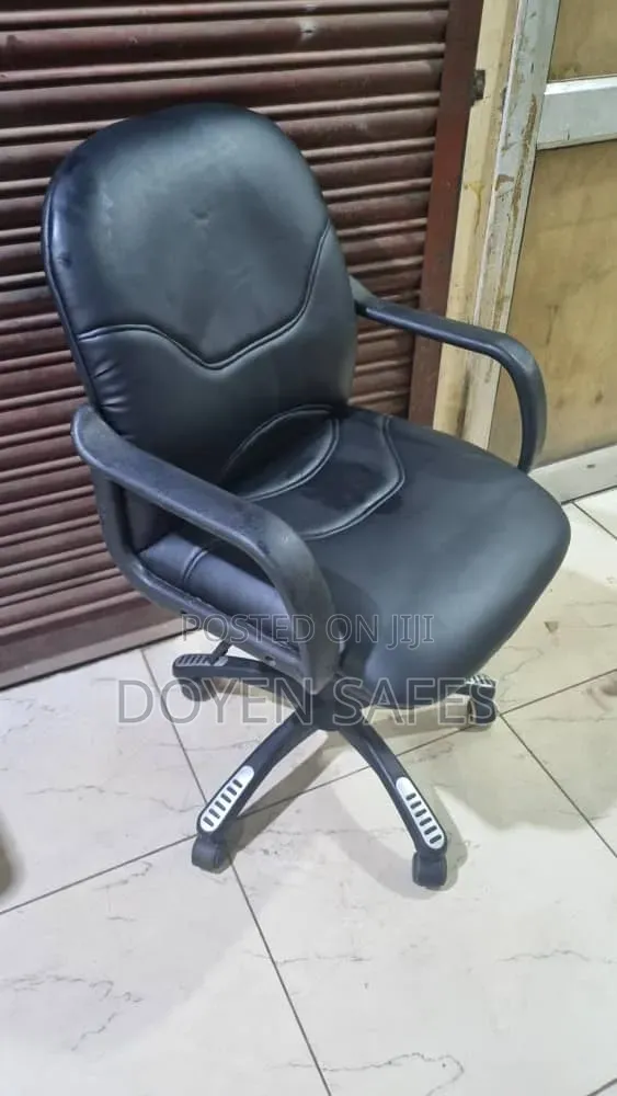Short Back Seats for Office