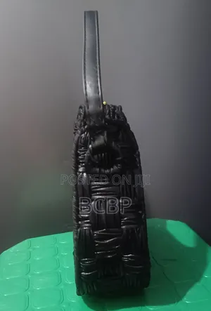 Crotchet Bag
