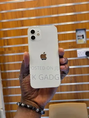 Apple iPhone 12 64 GB White