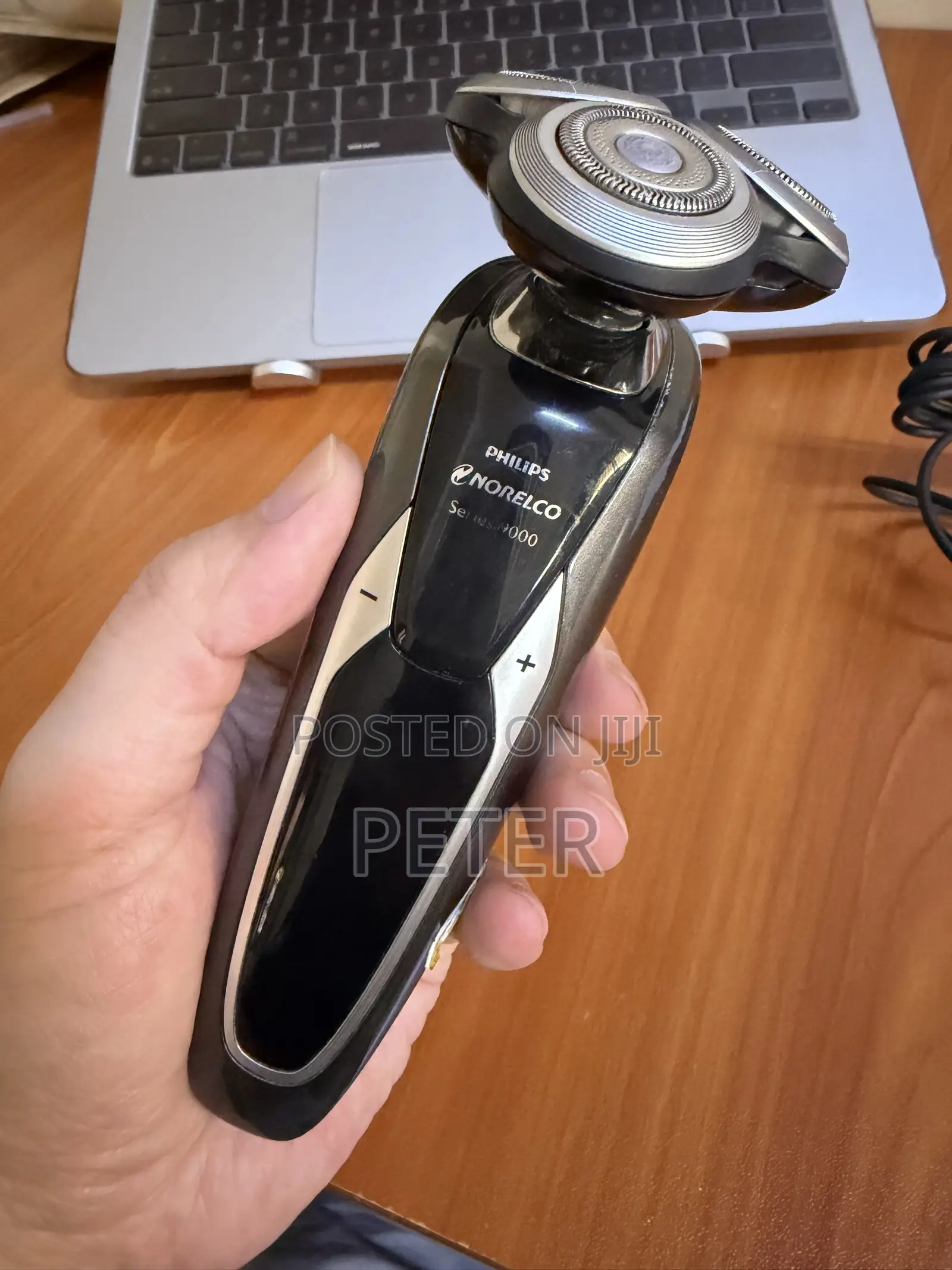 Philips Norelco Series 9000 Electric Shaver for Sale