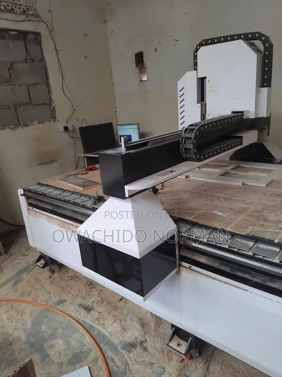Machine on Sell CNC
