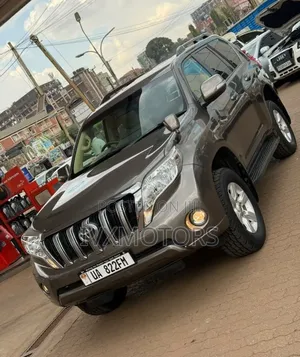 Toyota Land Cruiser Prado 2.7 2017 Beige