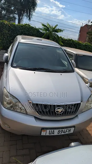 Toyota Harrier 2.4 2012 Silver