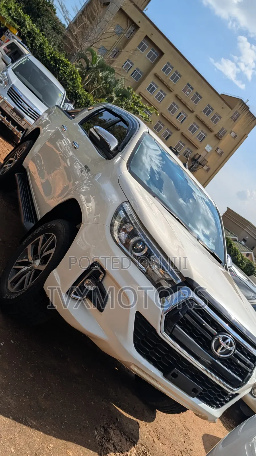 Toyota Hilux Revo Double Cab Deisel 2.8 RWD 2018 White