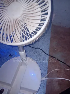 Fan That U Can Move Any Were With It Easly and It Does Not Make U Tire