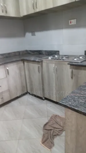 3bdrm Apartment in Makindye Estate, Central Division for rent