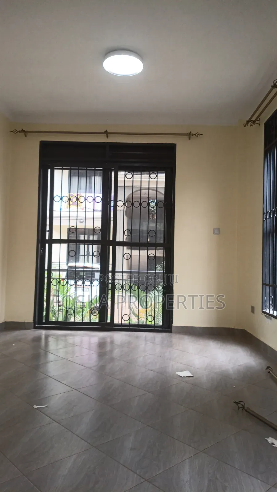 3bdrm Apartment in Makindye Estate, Central Division for rent