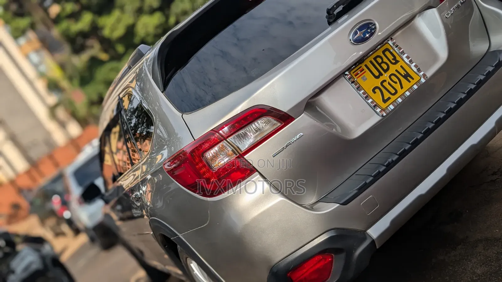 Subaru Outback 2.5i 4dr Wagon AWD (2.5L 4cyl CVT) 2015 Silver