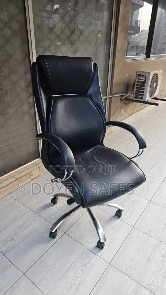 Executive Chair - Refurbished
