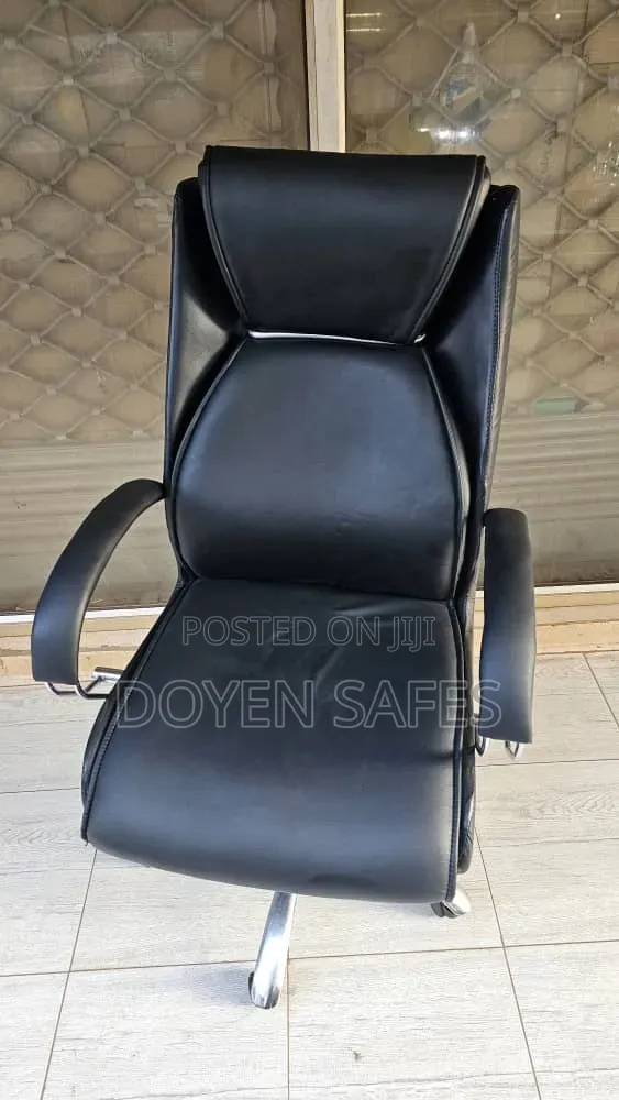 Executive Chair - Refurbished