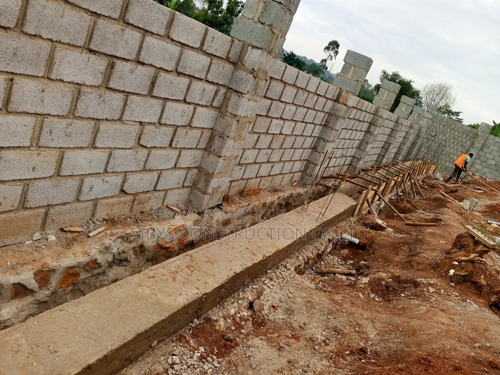 100x100fts Wall Fence Construction Labour 8 Million